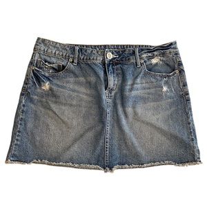 Gap denim frayed skirt